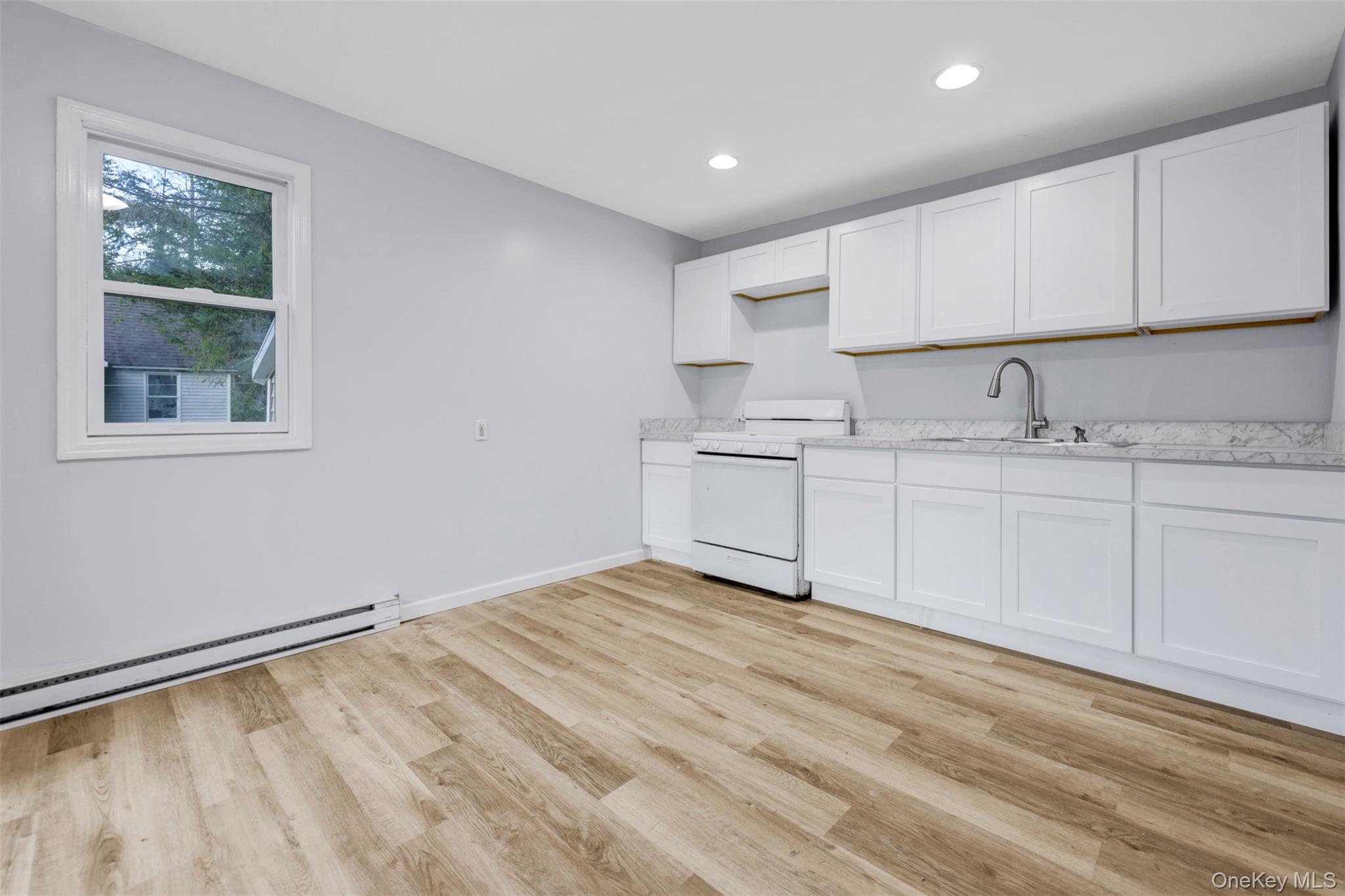 #8 photo, 26 Edgewood Place, South Fallsburg , NY 12779