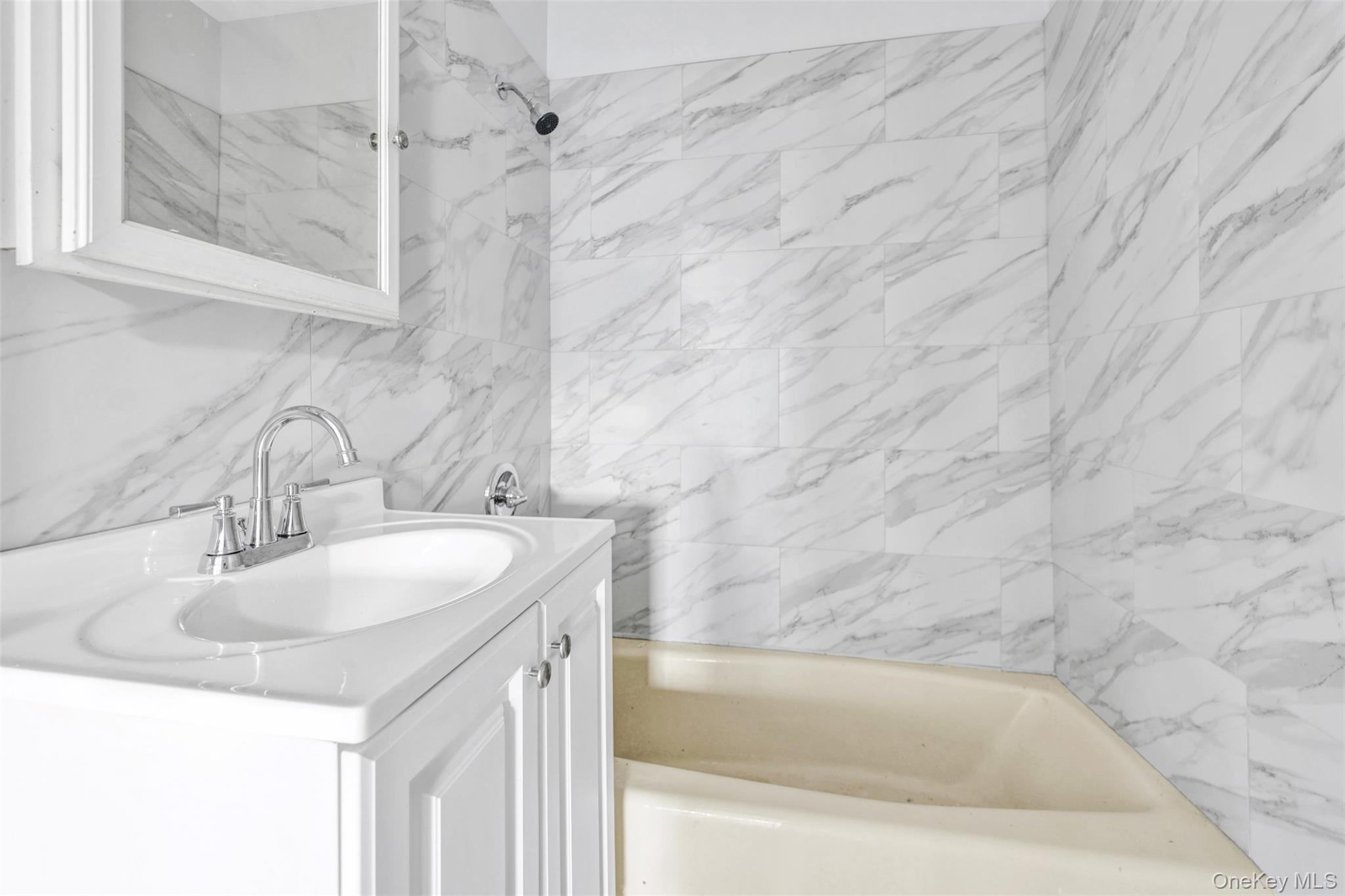 #12 photo, 22 Edgewood Place, South Fallsburg , NY 12779