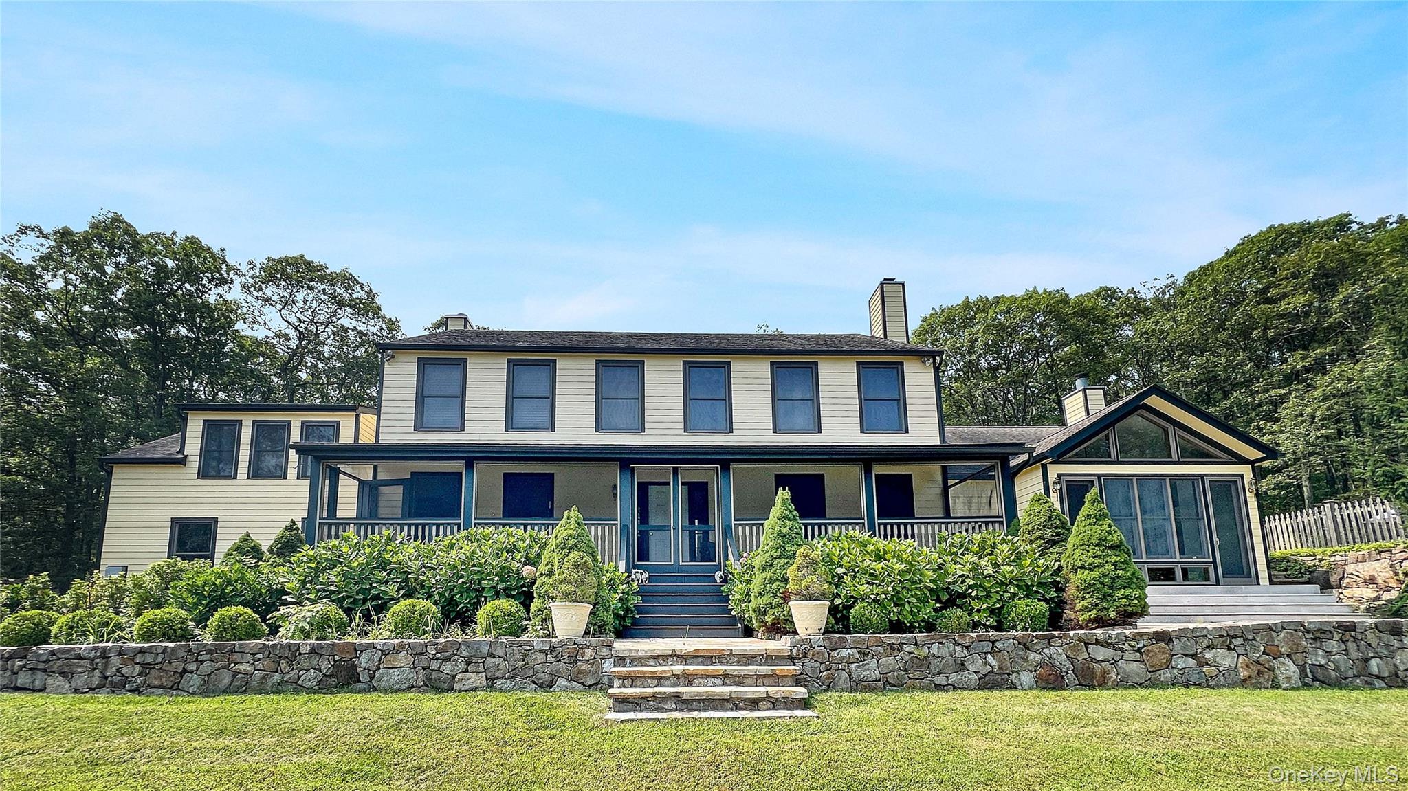 #1 photo, 701 Route 301, Cold Spring , NY 10579