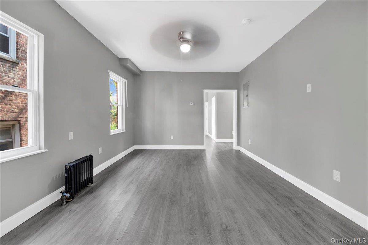 #5 photo, 310 W 238th Street, ブロンクス区 Bronx , NY 10463