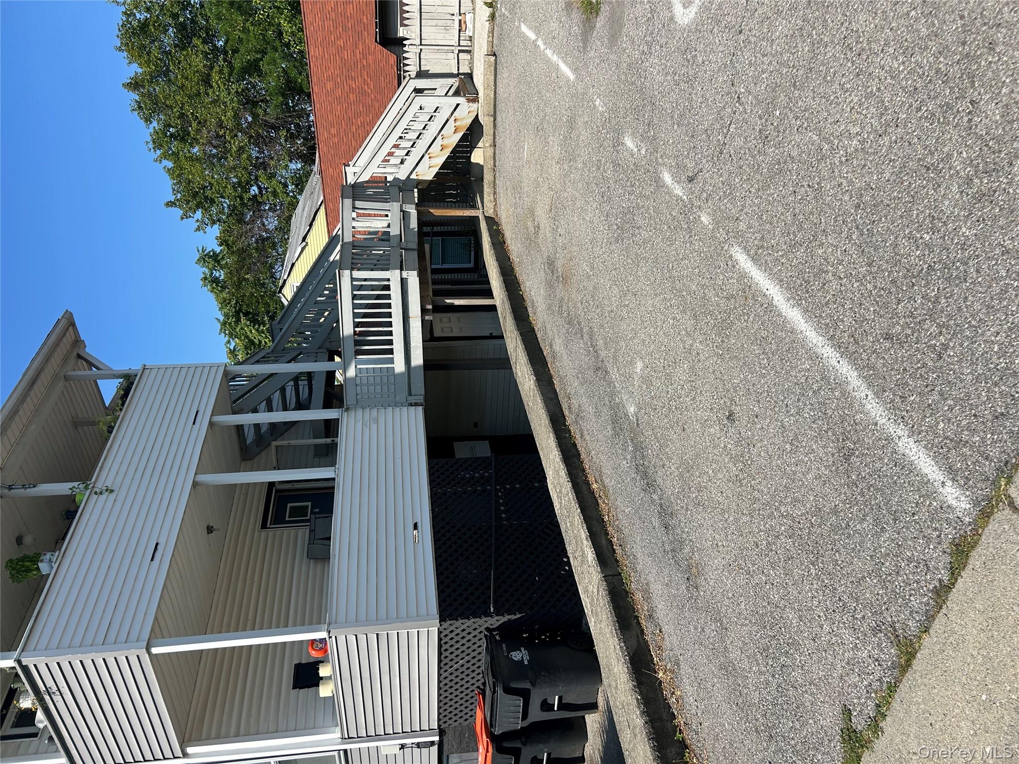 #9 photo, 34 Hoffman Street, Poughkeepsie , NY 12601