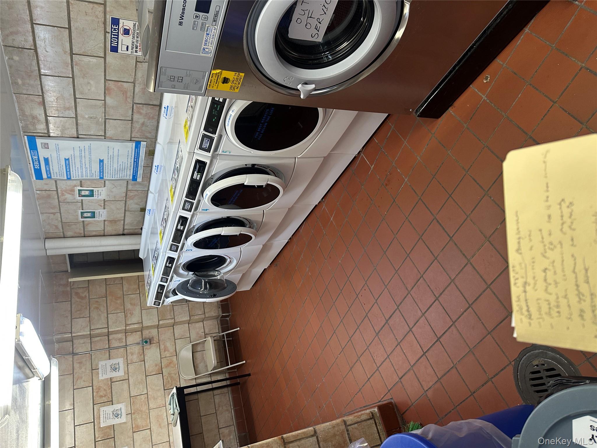 #11 photo, 1020 Grand Concourse, ブロンクス区 Bronx , NY 10451