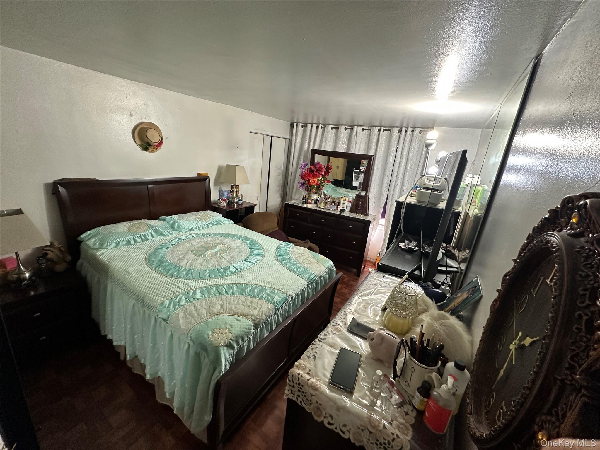 #9 photo, 1020 Grand Concourse, ブロンクス区 Bronx , NY 10451