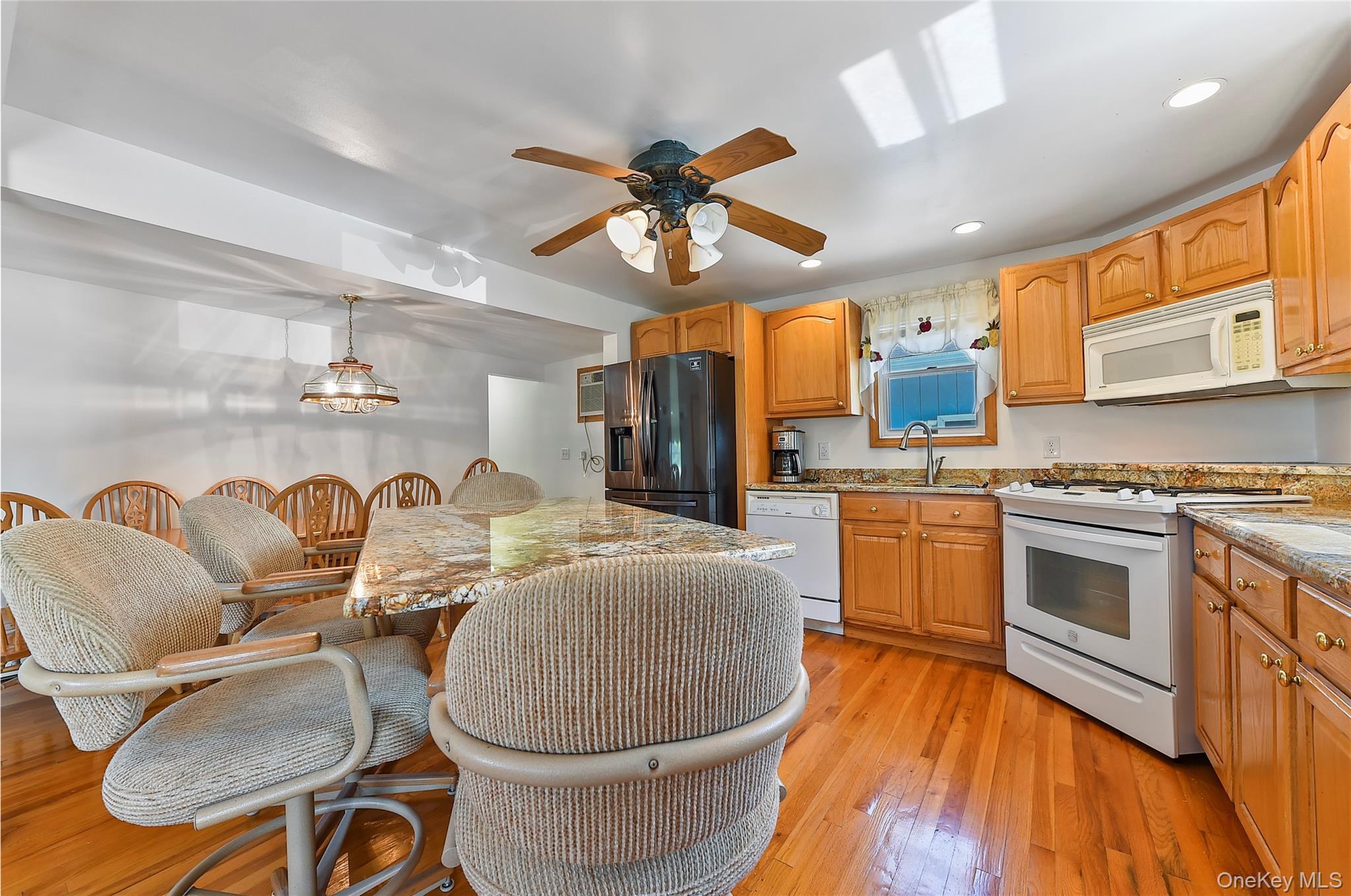 #11 photo, 47 Greycourt Avenue, Chester , NY 10918