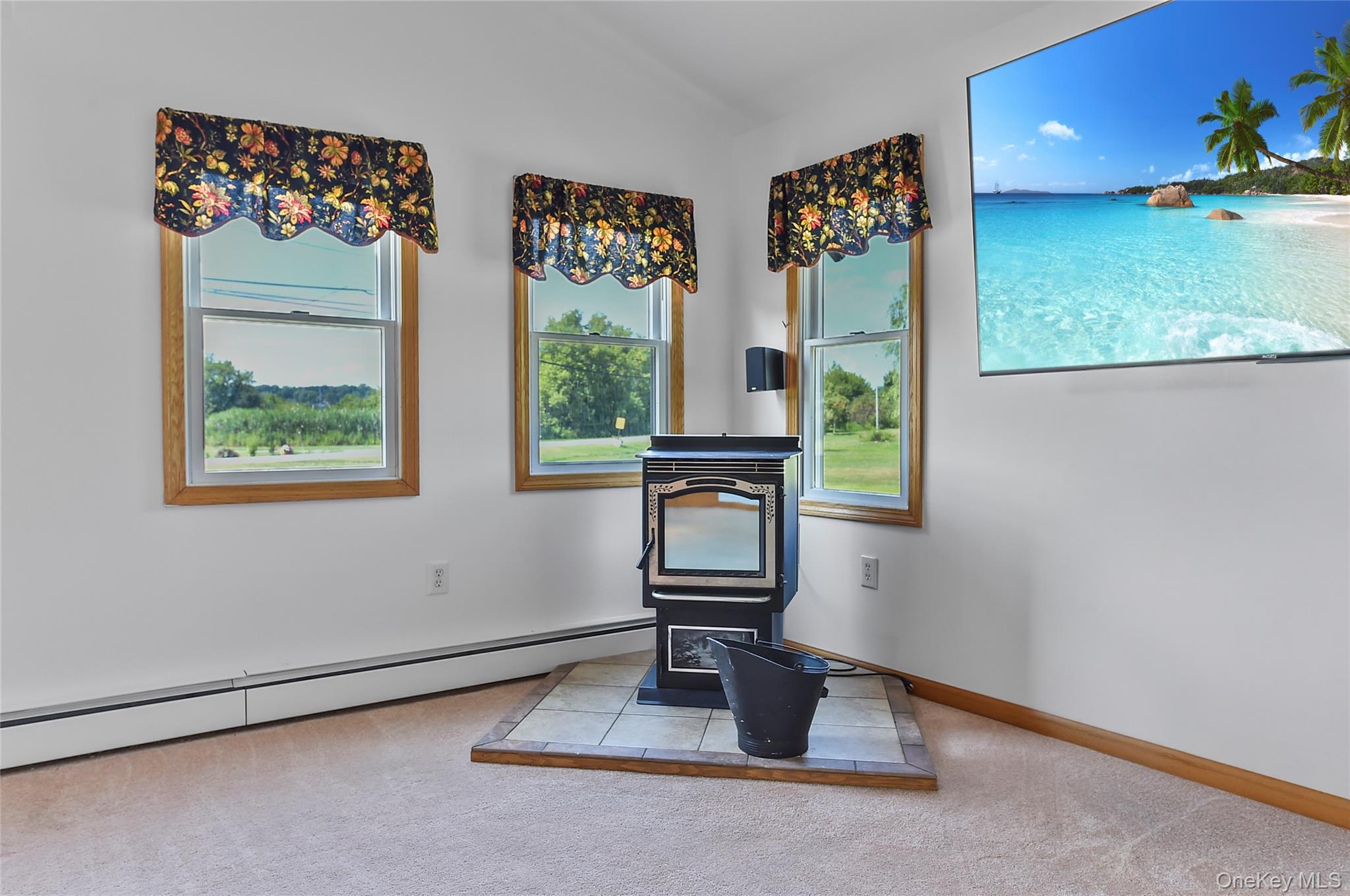 #19 photo, 47 Greycourt Avenue, Chester , NY 10918