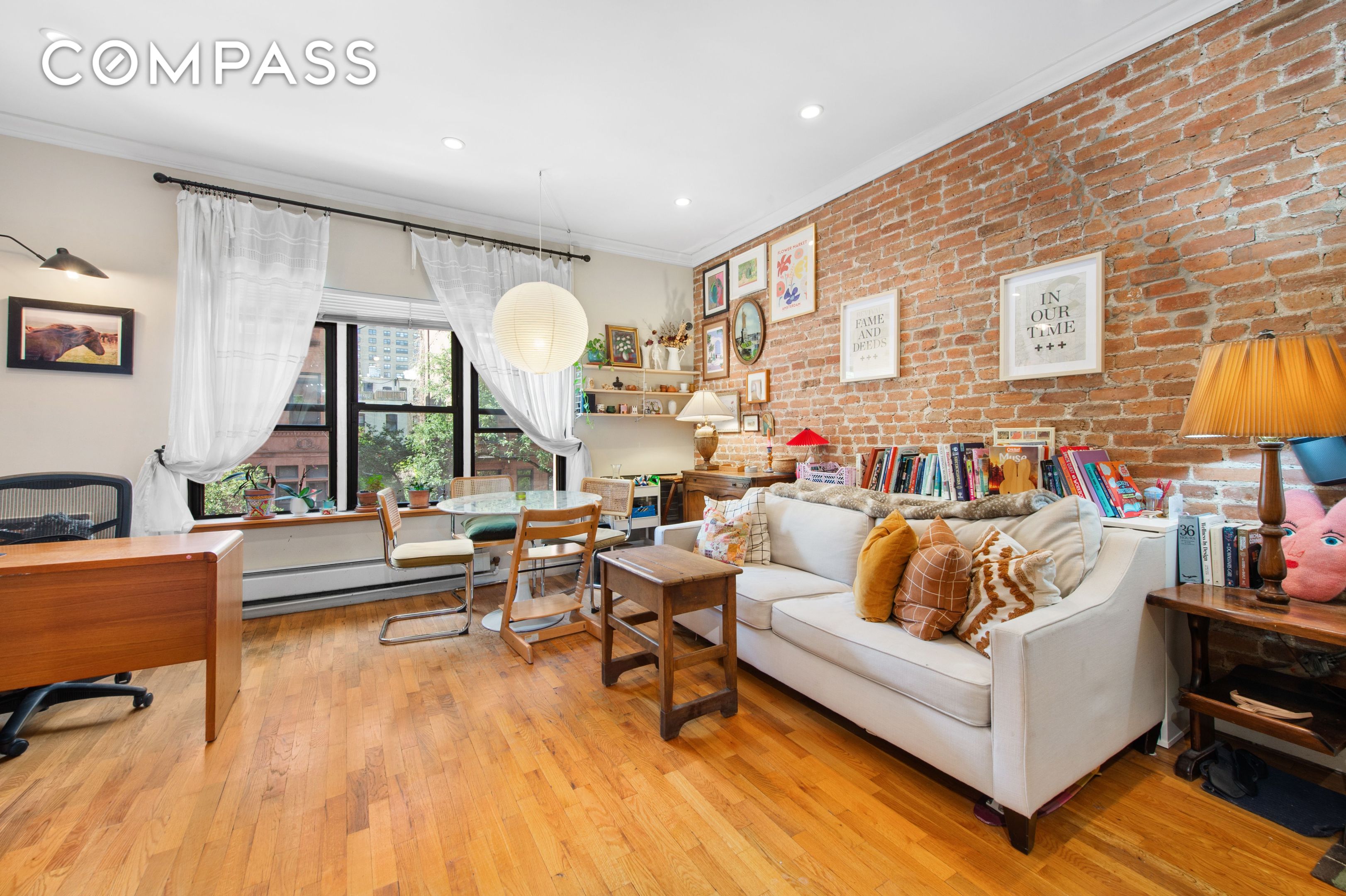 #4 photo, 261 W 71st Street, マンハッタン Upper West Side , NY 10023