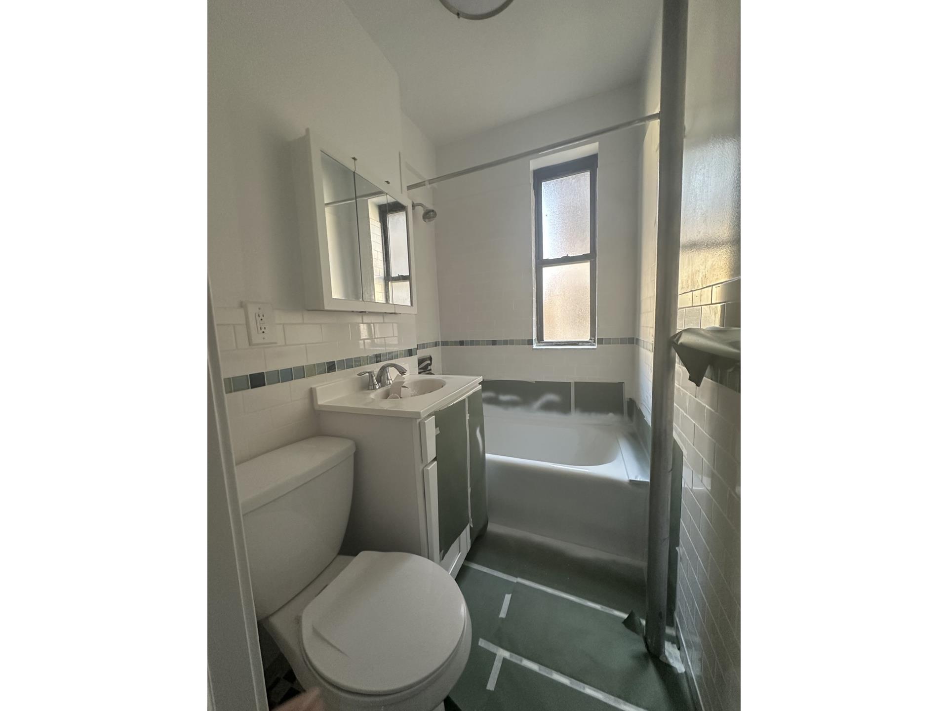 #4 photo, New York City, マンハッタン Hells Kitchen , NY 10036