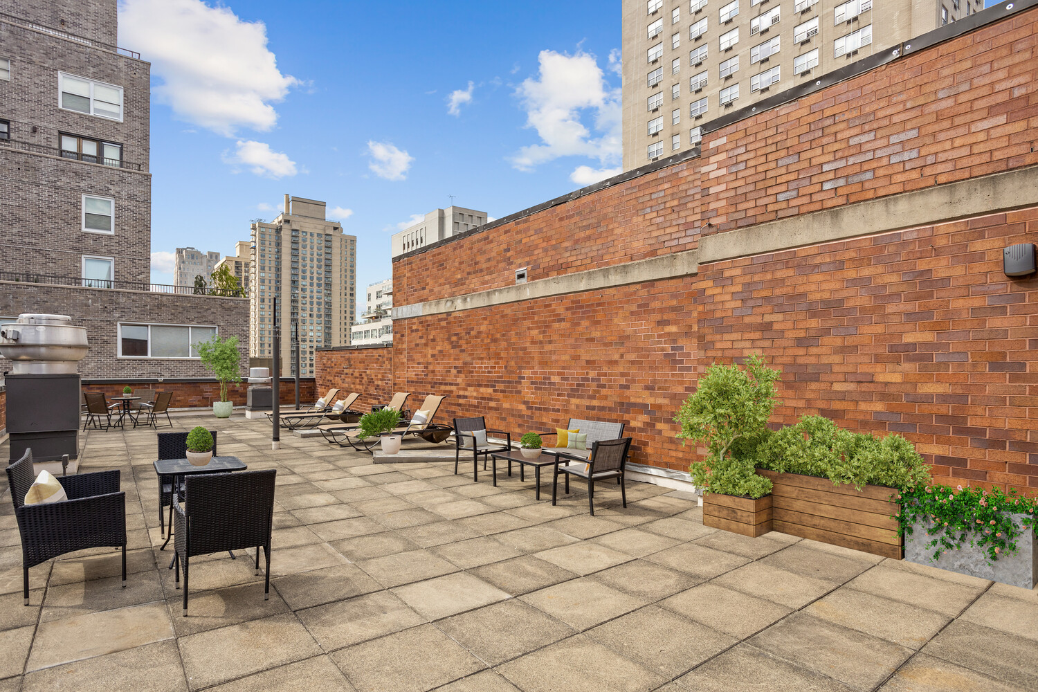 #7 photo, 510 E 80TH Street, マンハッタン Yorkville , NY 10075