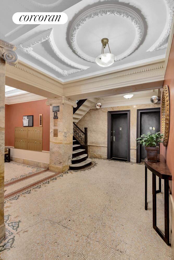 #13 photo, 56 E 87TH Street, マンハッタン Carnegie Hill , NY 10128