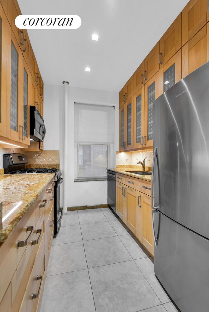 #5 photo, 56 E 87TH Street, マンハッタン Carnegie Hill , NY 10128