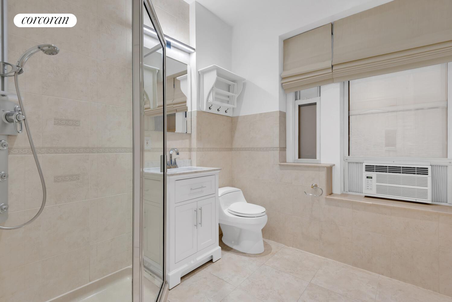 #9 photo, 56 E 87TH Street, マンハッタン Carnegie Hill , NY 10128