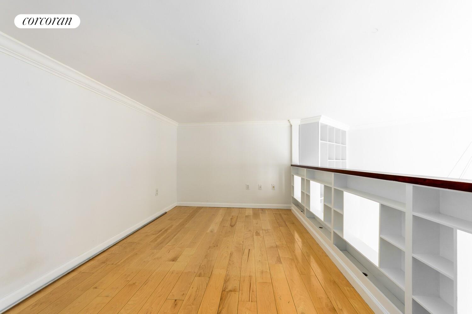 #9 photo, 176 W 86TH Street, マンハッタン Upper West Side , NY 10024