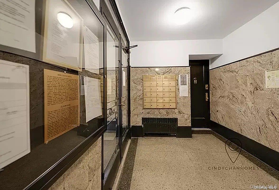 #2 photo, 68-20 Burns Street, クイーンズ区 Forest Hills , NY 11375