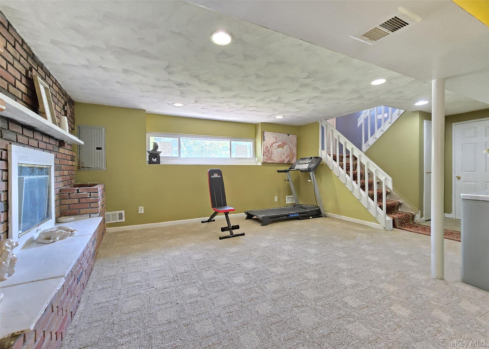 #11 photo, 113 Berkeley Avenue, Selden , NY 11784