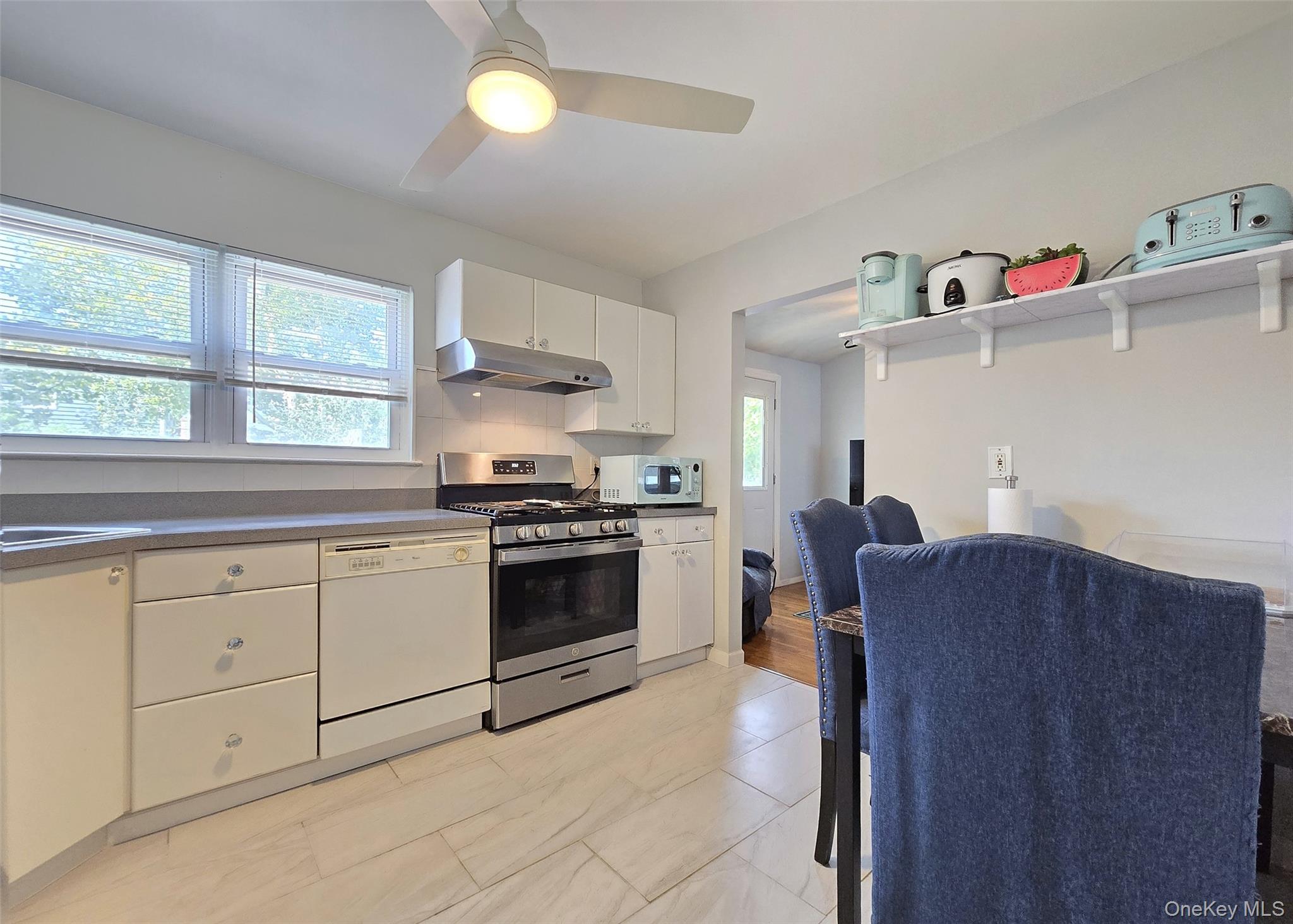 #4 photo, 113 Berkeley Avenue, Selden , NY 11784