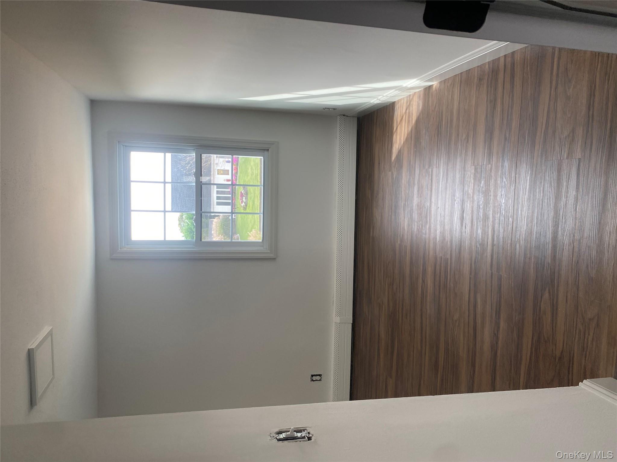 #4 photo, 87 Saint George Drive, Shirley , NY 11967