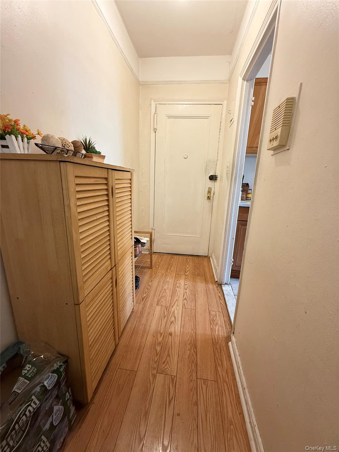 #4 photo, 165-20 Highland Avenue, クイーンズ区 Jamaica Hills , NY 11432