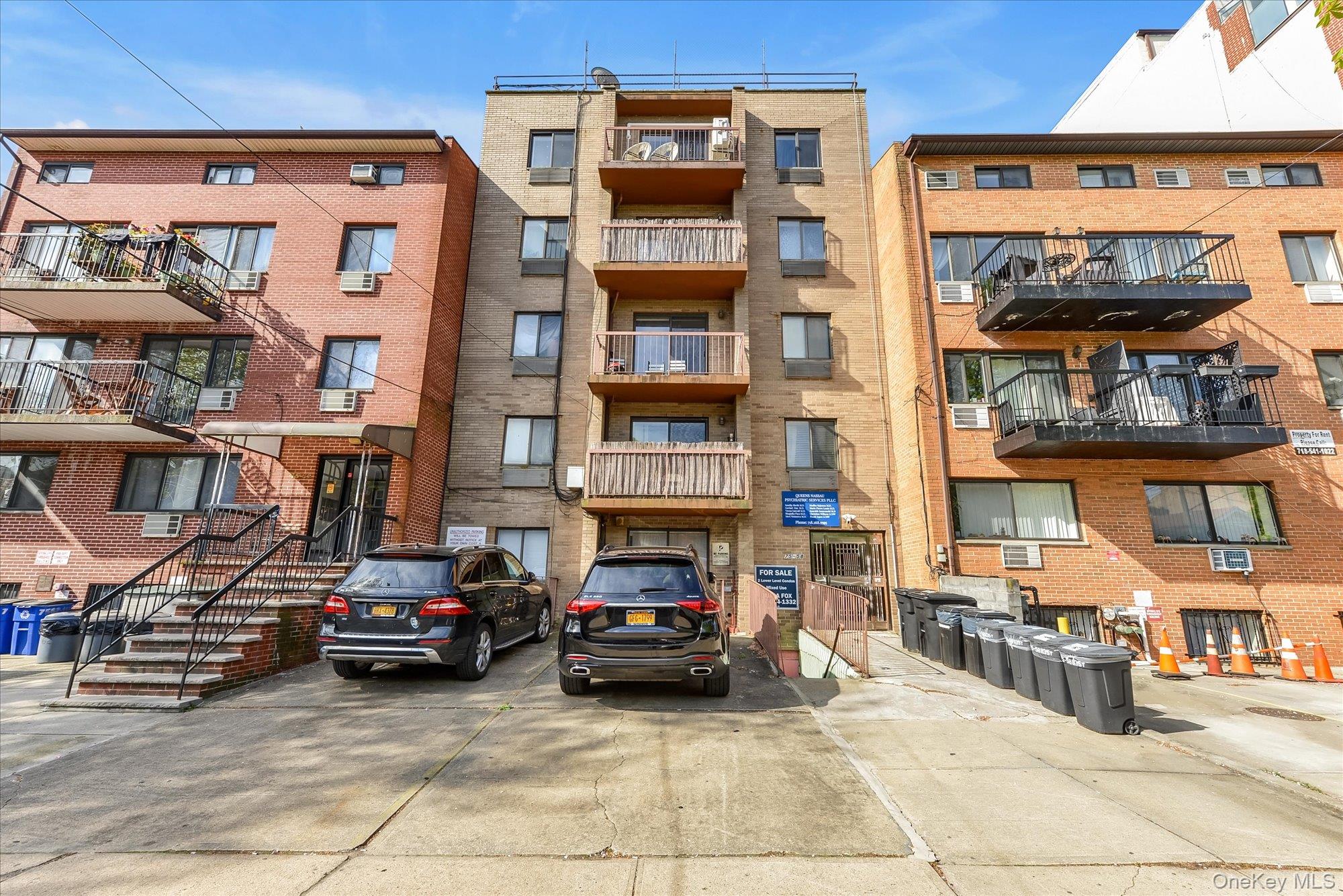 #1 photo, 75-58 113th Street, クイーンズ区 Forest Hills , NY 11375