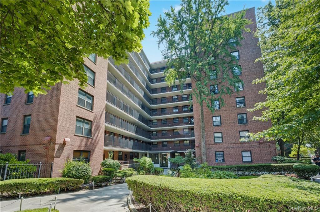 #1 photo, 35-11 85th Street, كوينز Jackson Heights , NY 11372