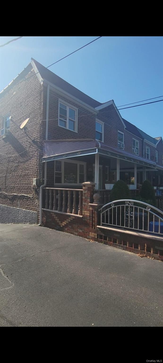 #3 photo, 1688 E 55th Street, ブルックリン区 Brooklyn , NY 11234