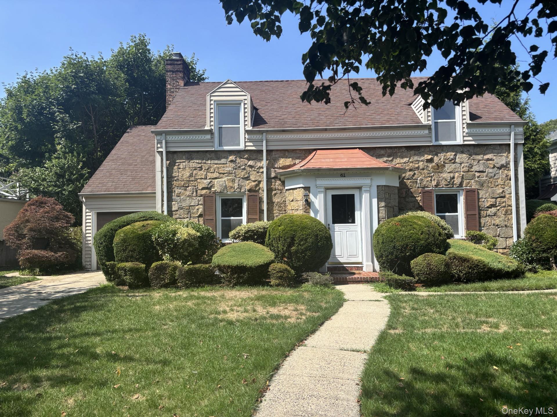 #1 photo, 61 Kenwood Road, ナッソー郡 Garden City , NY 11530