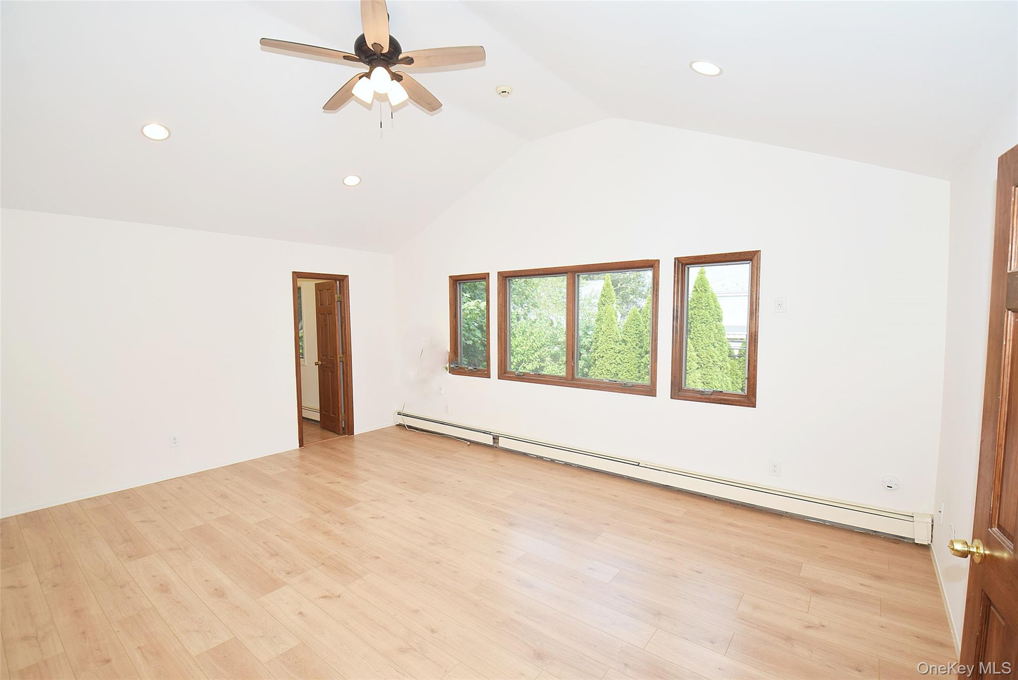 #15 photo, 61 Kenwood Road, ナッソー郡 Garden City , NY 11530