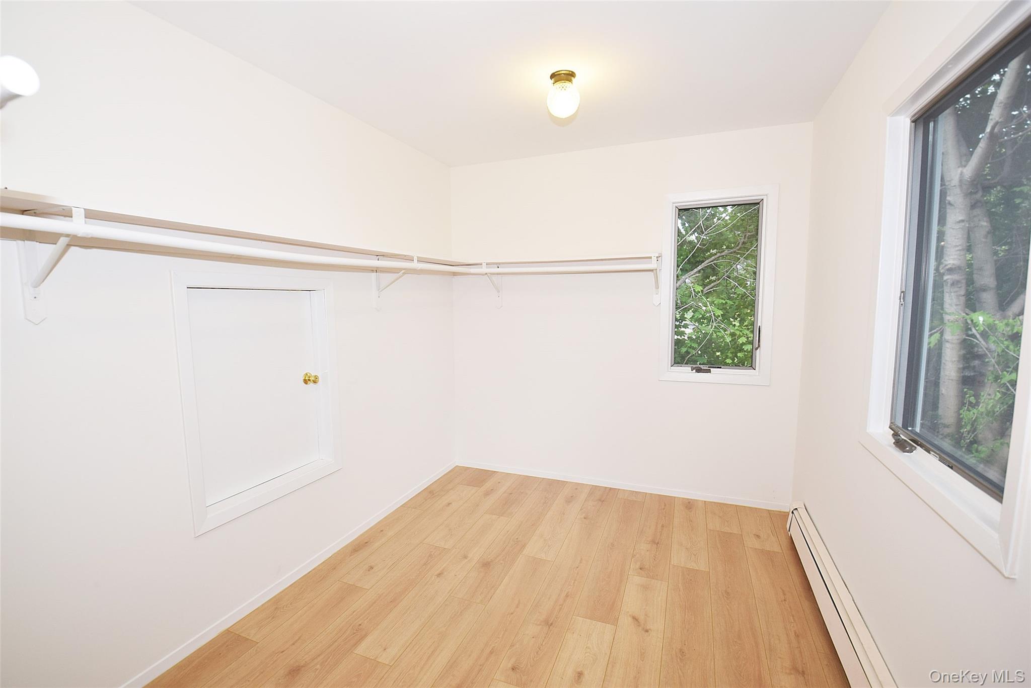 #16 photo, 61 Kenwood Road, ナッソー郡 Garden City , NY 11530