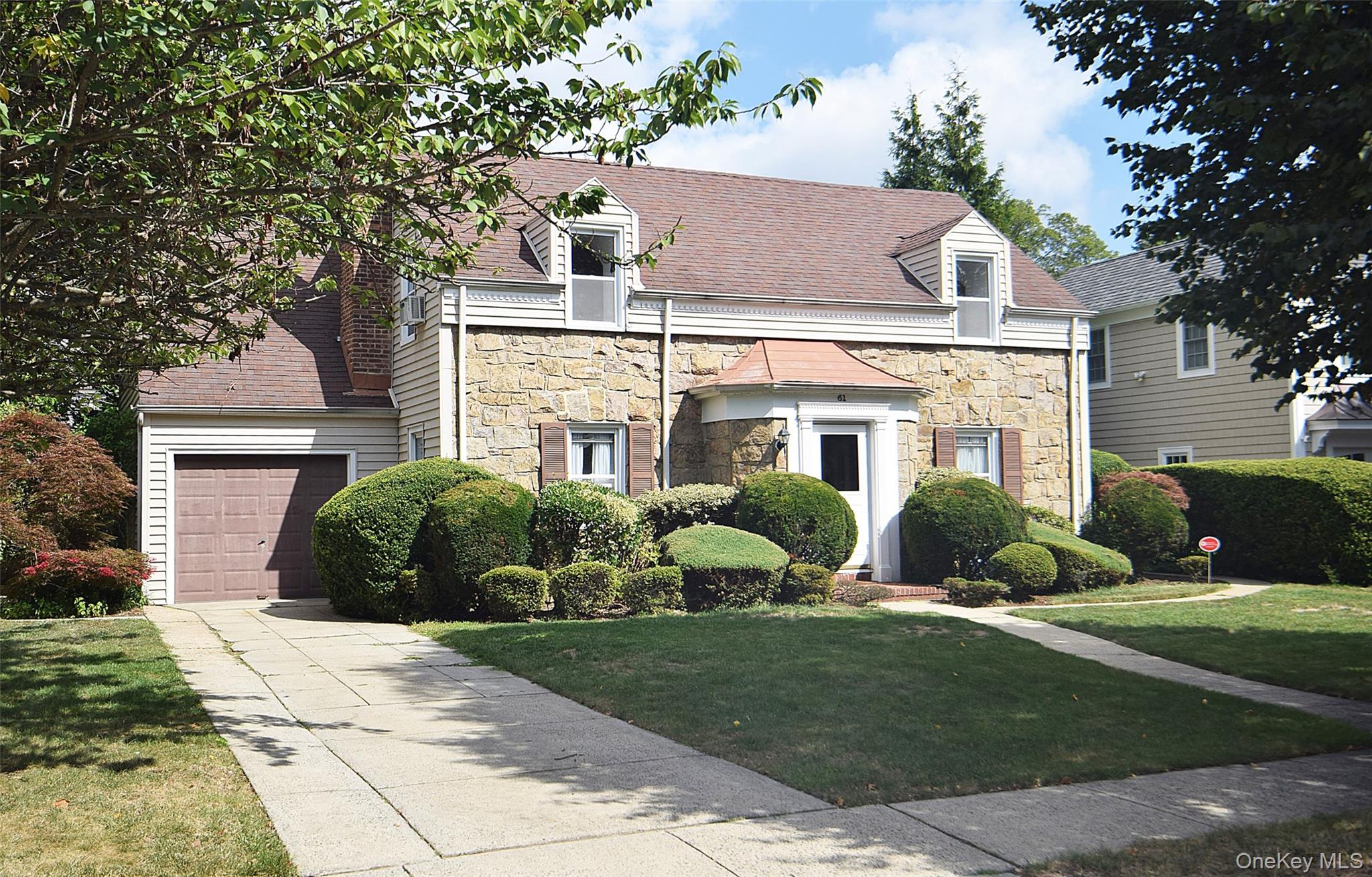 #2 photo, 61 Kenwood Road, ナッソー郡 Garden City , NY 11530