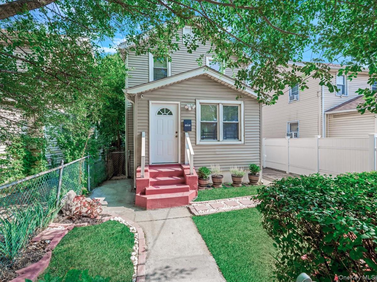 #1 photo, 191-16 114th Drive, كوينز Saint Albans , NY 11412