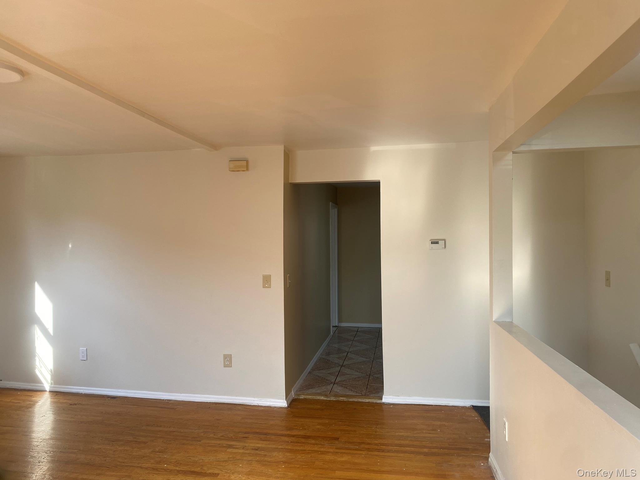 #5 photo, 111-15 205th Street, Saint Albans , NY 11412