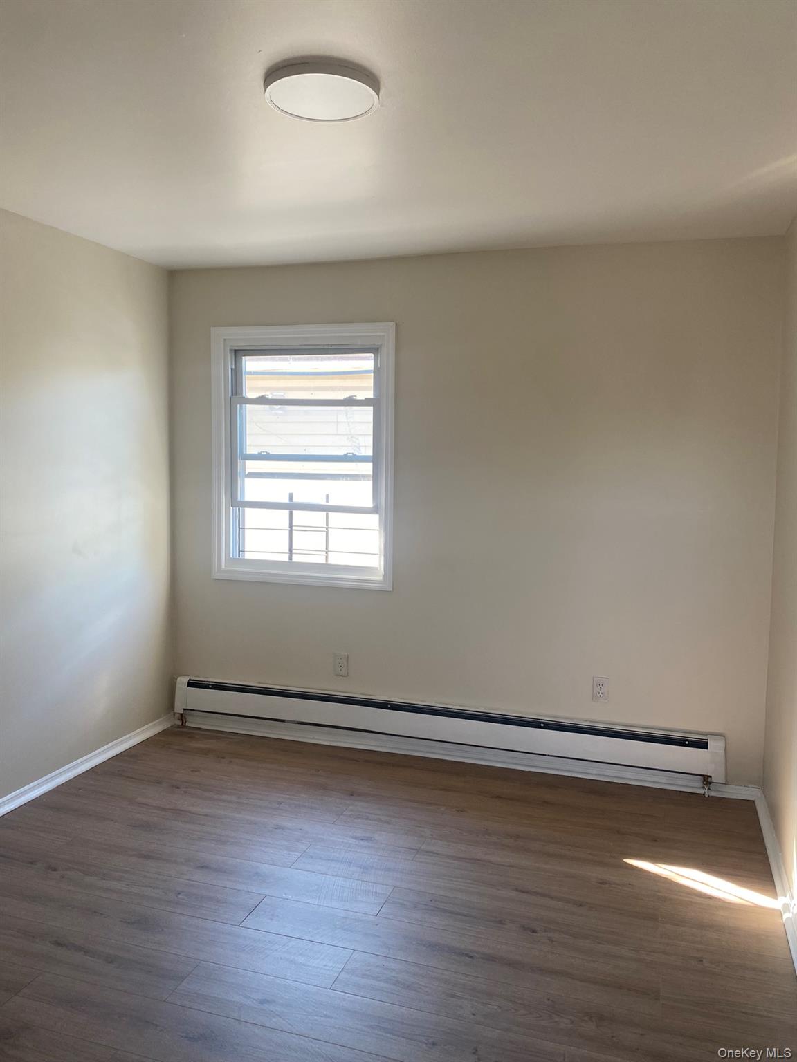 #9 photo, 111-15 205th Street, Saint Albans , NY 11412