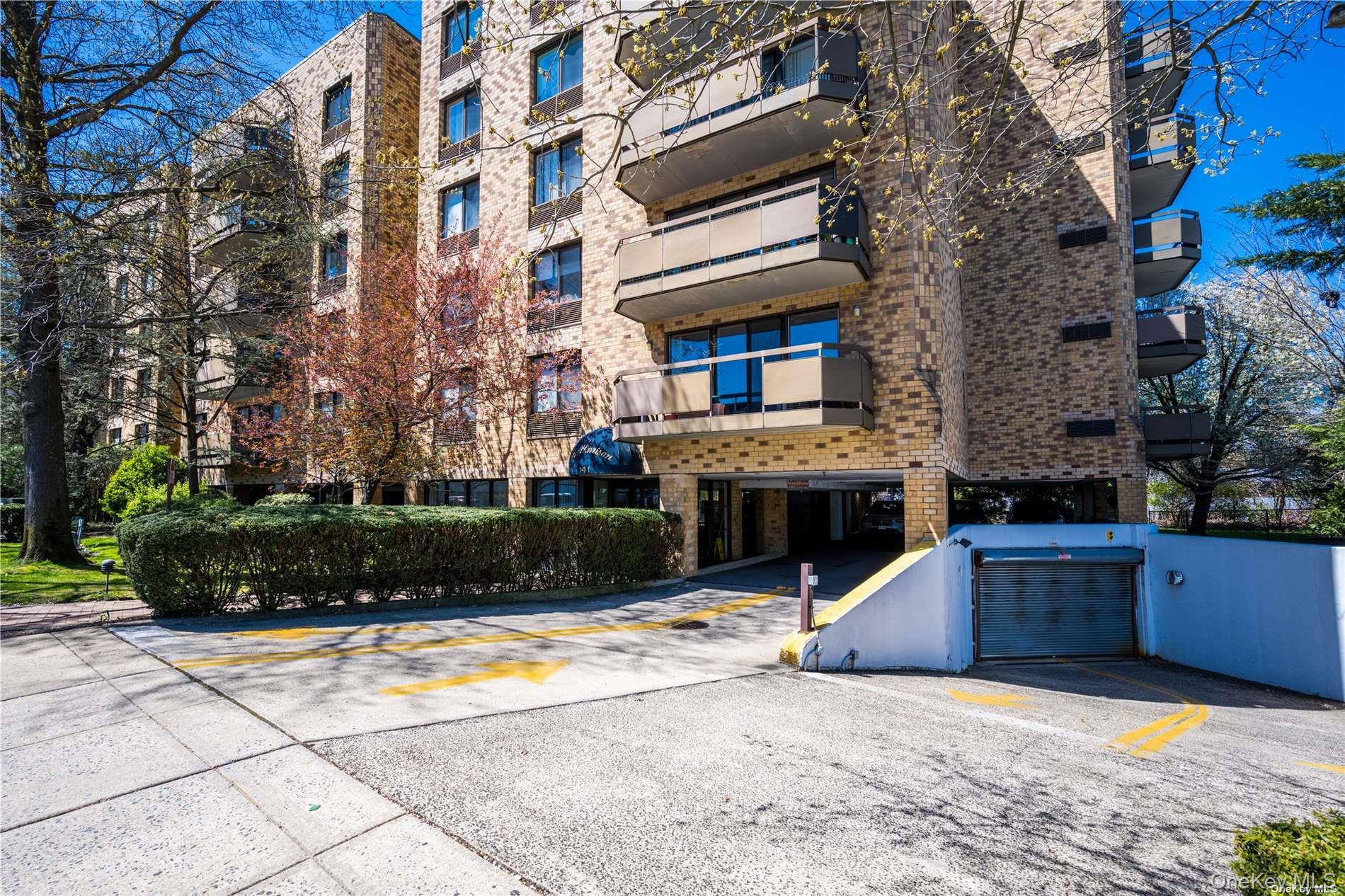 #1 photo, 141 Great Neck Rd, 長島 大頸 Great Neck , NY 11021