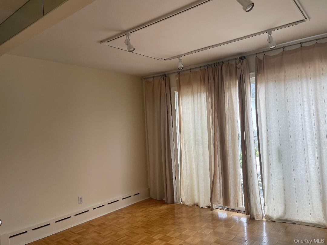 #11 photo, 75 Mohawk Avenue, East Atlantic Beach , NY 11561