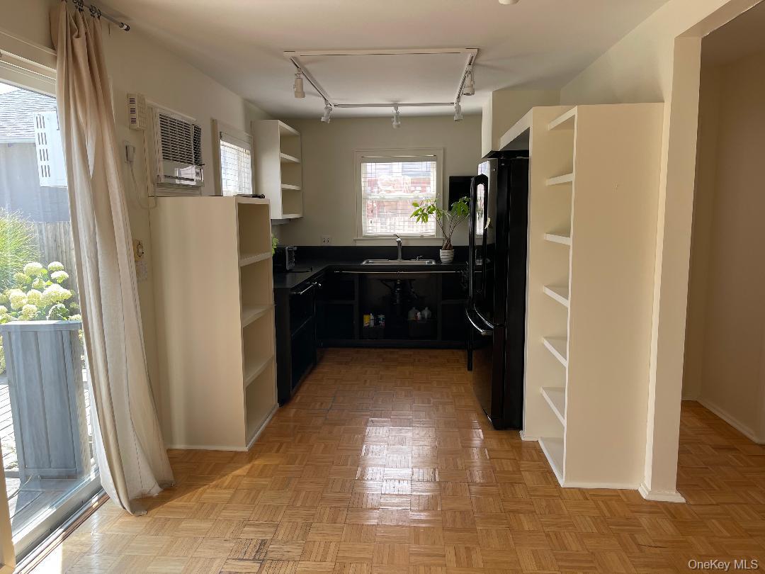 #7 photo, 75 Mohawk Avenue, East Atlantic Beach , NY 11561