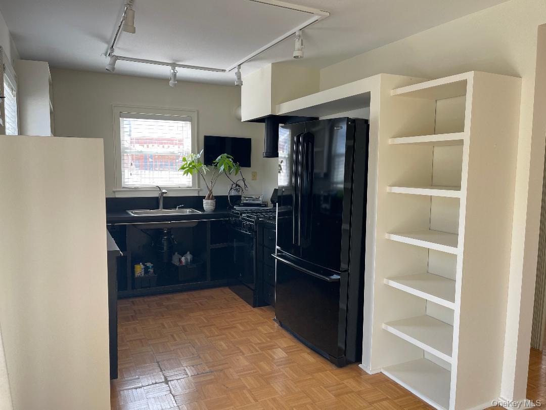 #8 photo, 75 Mohawk Avenue, East Atlantic Beach , NY 11561