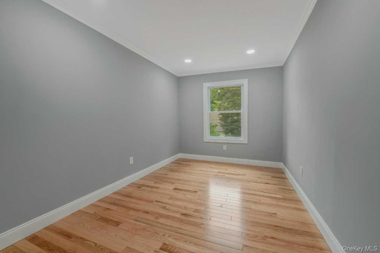 #13 photo, 9 Moscato Street, Huntington , NY 11743