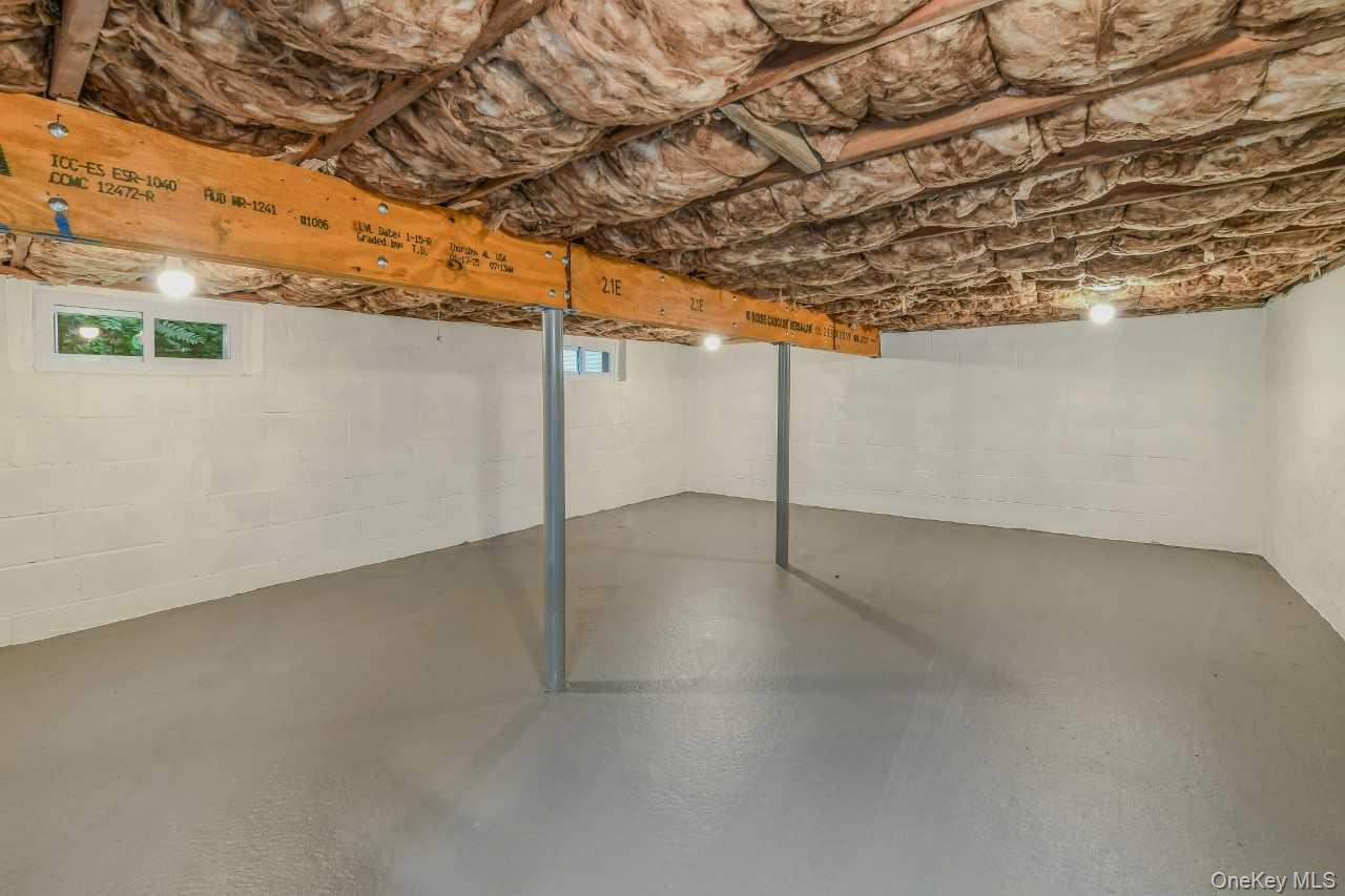 #17 photo, 9 Moscato Street, Huntington , NY 11743