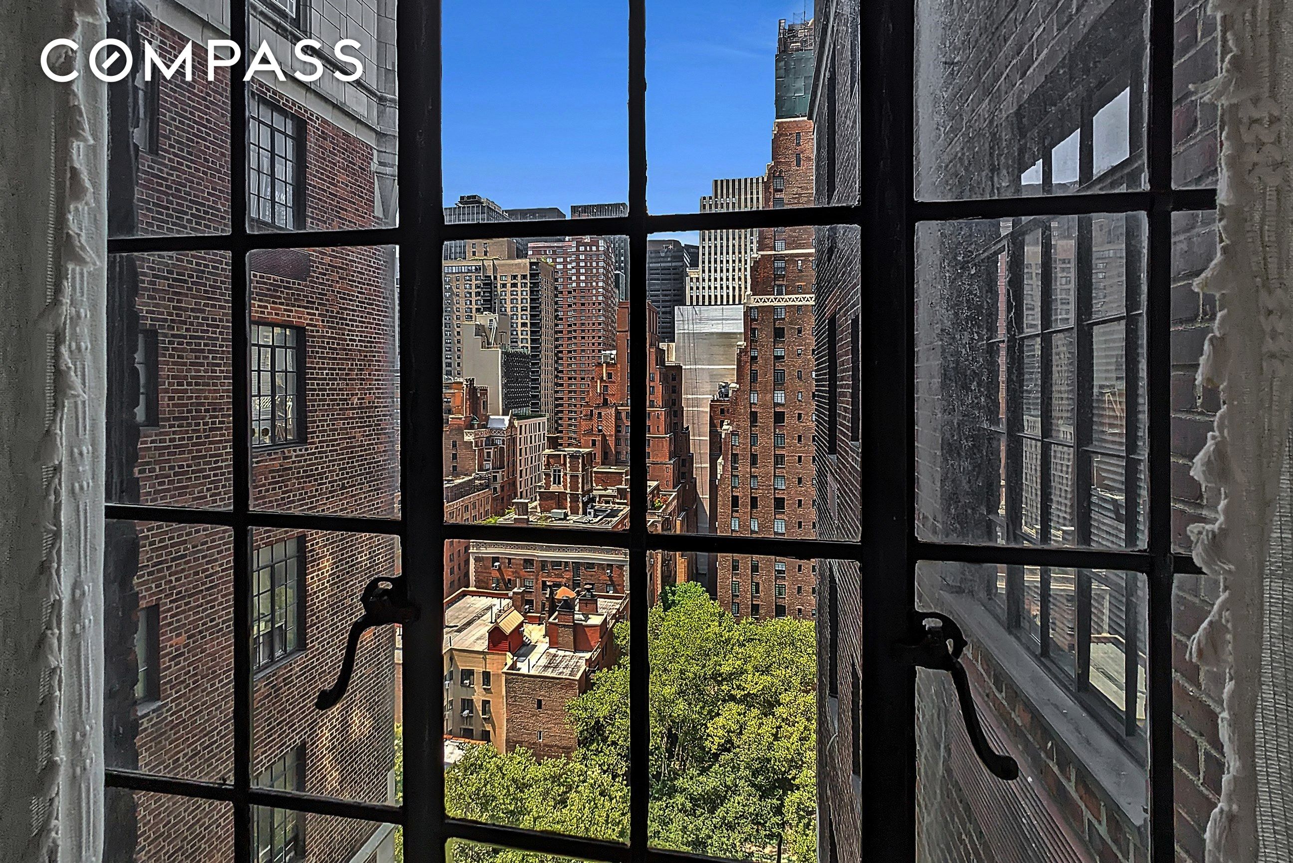 #4 photo, 25 Tudor City Place, マンハッタン Murray Hill , NY 10017