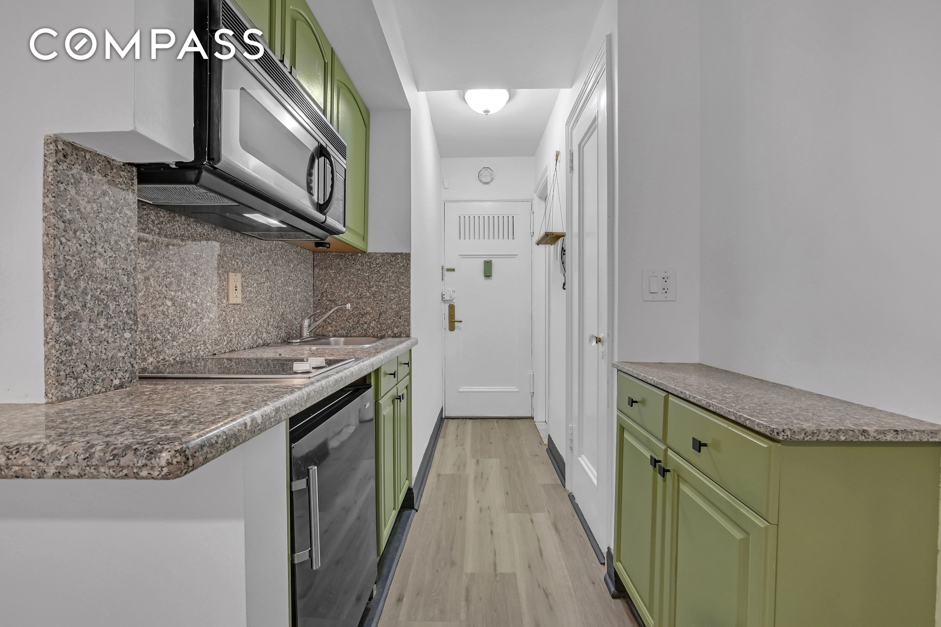 #7 photo, 25 Tudor City Place, マンハッタン Murray Hill , NY 10017