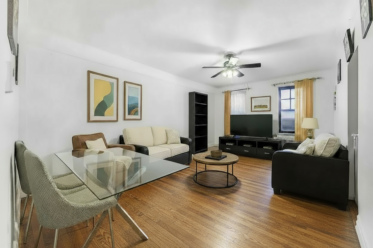 #2 photo, 34-20 83rd Street, クイーンズ区 Jackson Heights , NY 11372