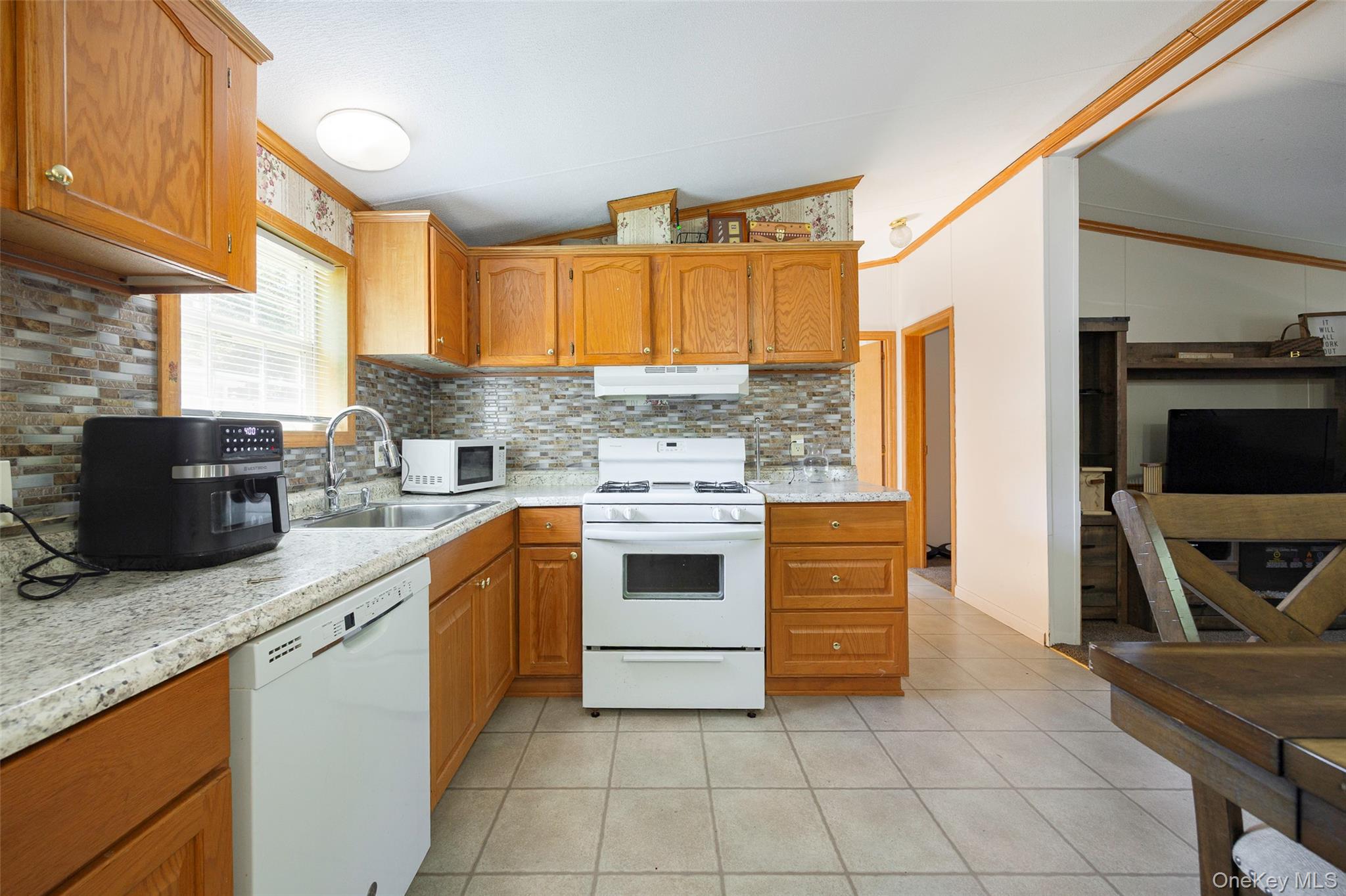 #4 photo, 42 Feller Court, Lagrangeville , NY 12603