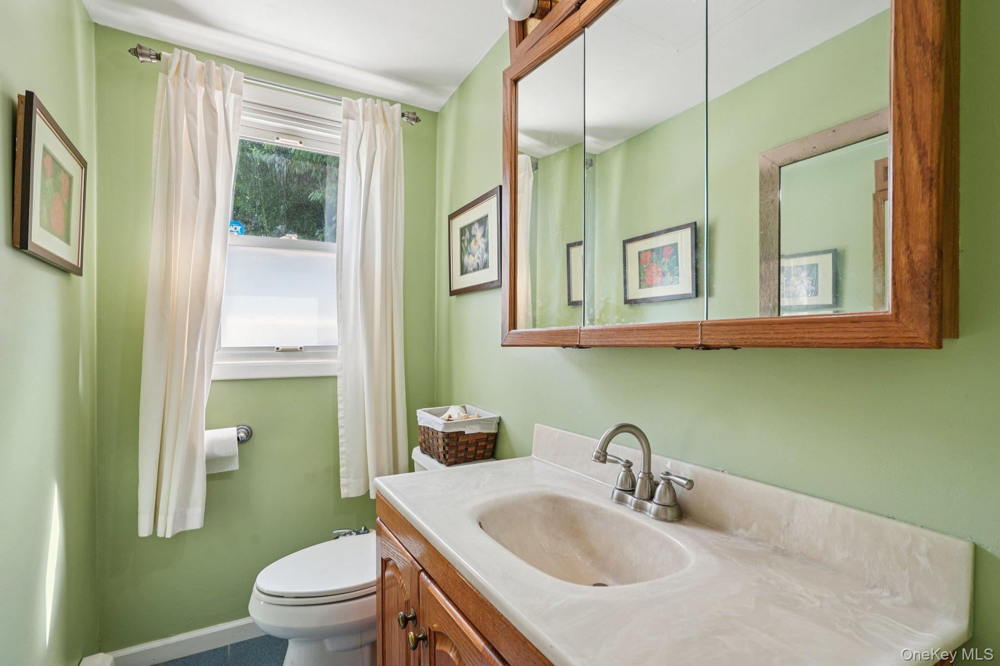 #16 photo, 152 Lake Road, Valley Cottage , NY 10989