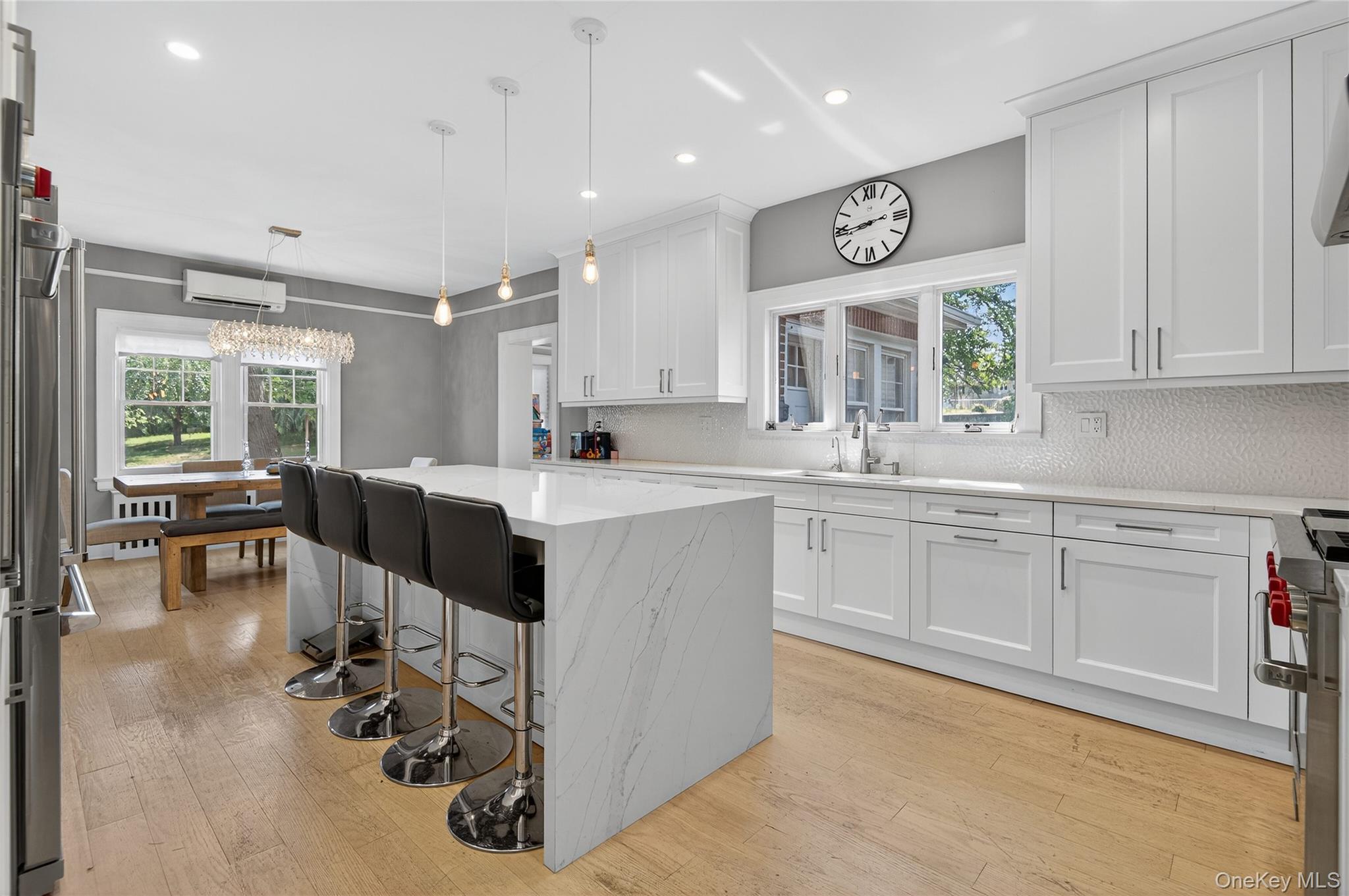 #12 photo, 20 Hendrick Avenue, Glen Cove , NY 11542