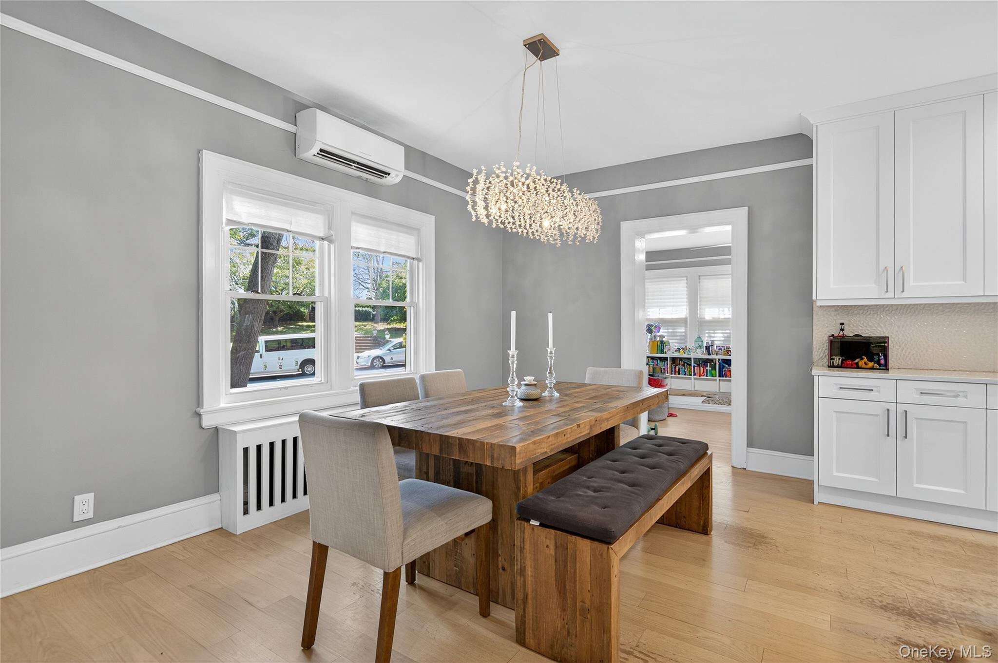 #7 photo, 20 Hendrick Avenue, Glen Cove , NY 11542