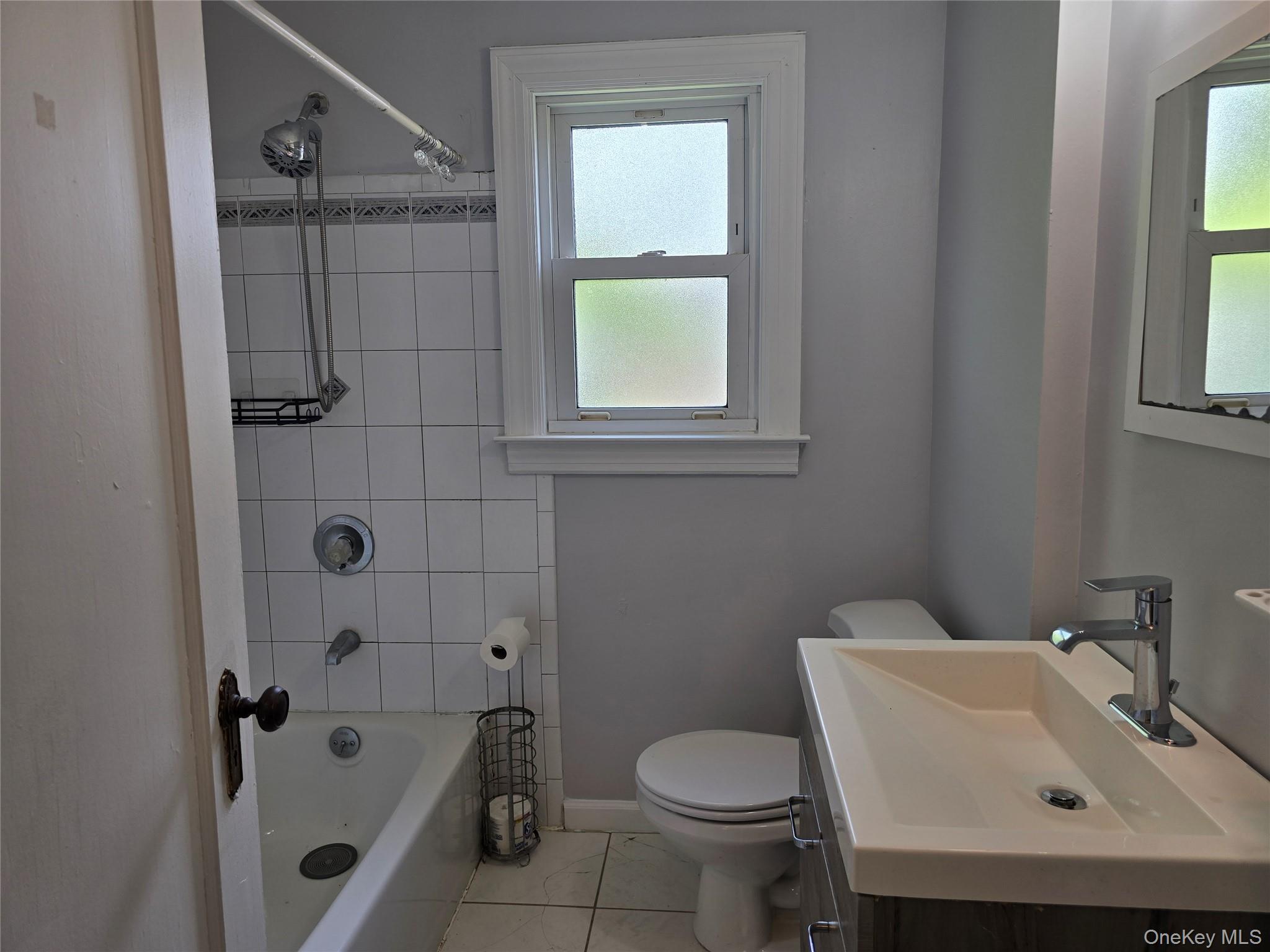 #14 photo, 123 Nugent Street, ナッソー郡 New Hyde Park , NY 11040