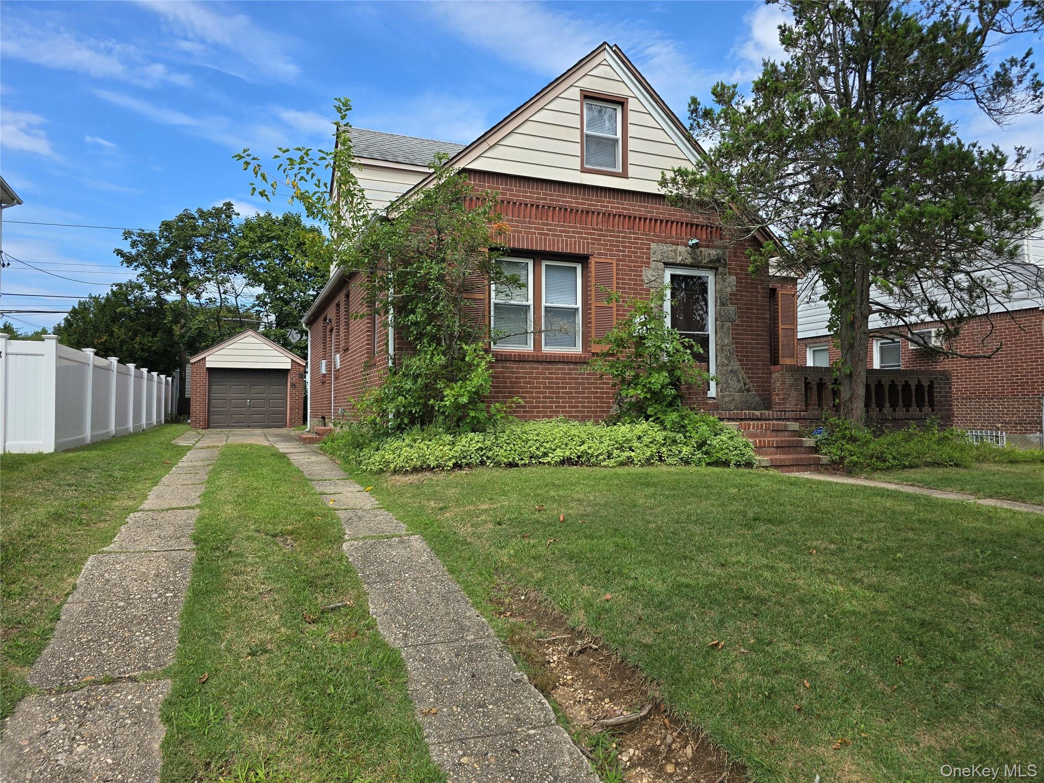 #2 photo, 123 Nugent Street, ナッソー郡 New Hyde Park , NY 11040