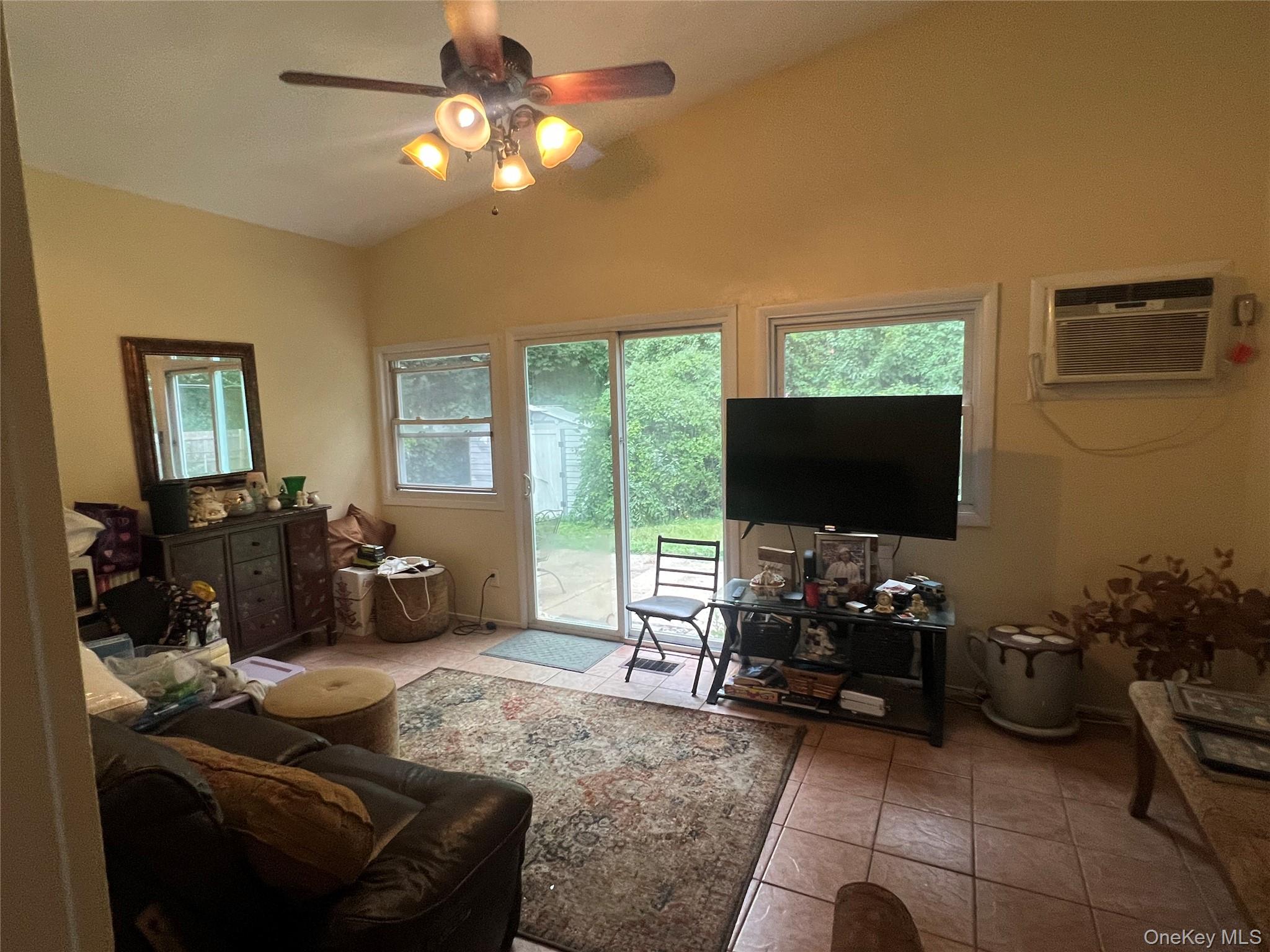 #10 photo, 42 Richmond Street, Islip , NY 11751