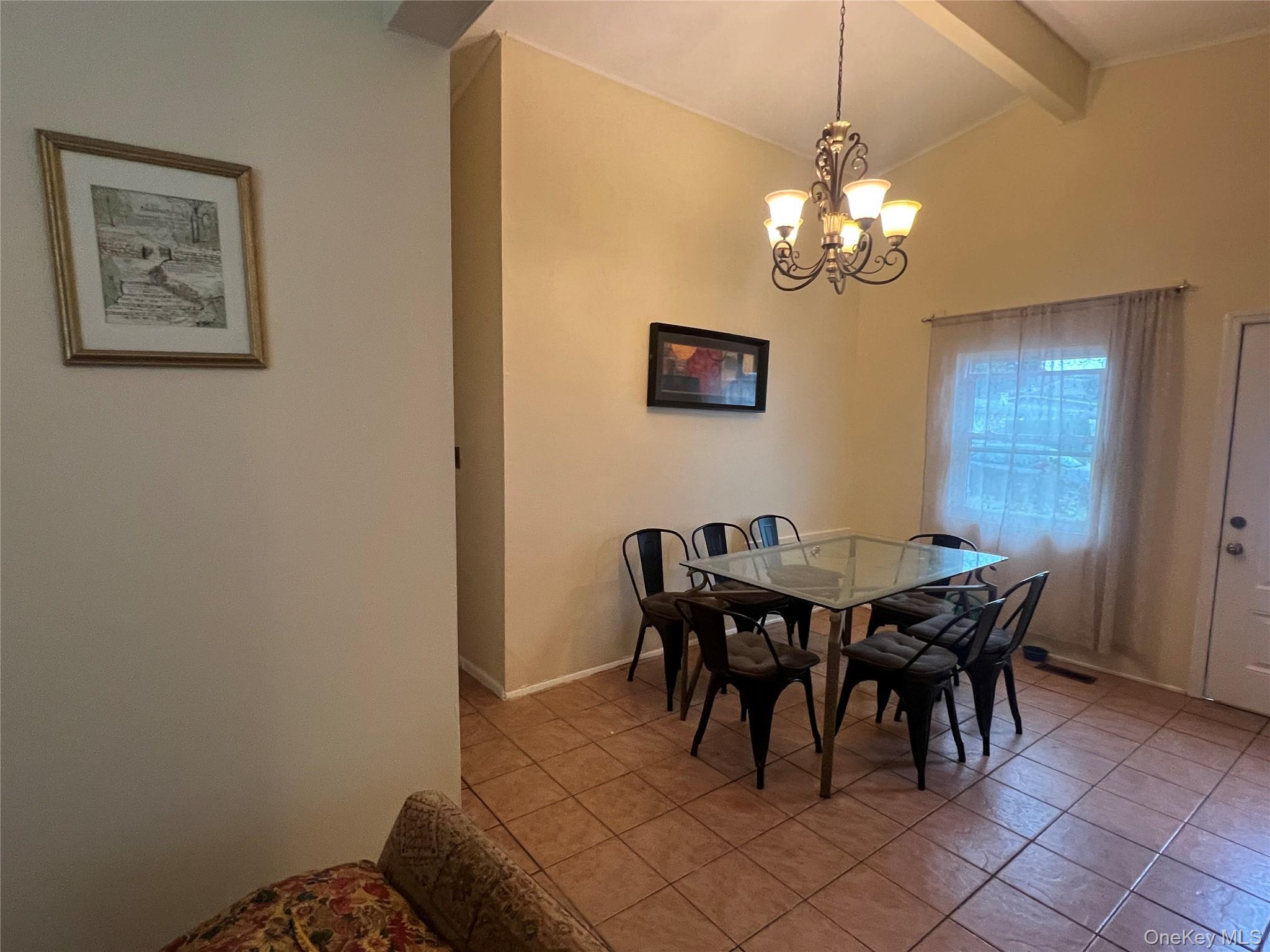 #5 photo, 42 Richmond Street, Islip , NY 11751