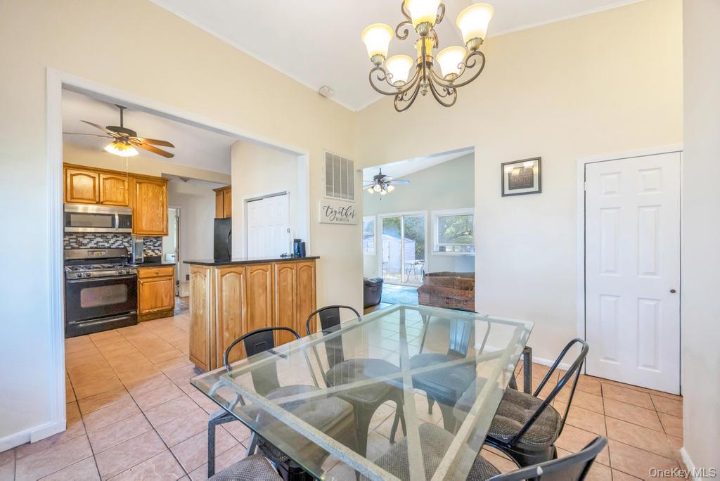 #8 photo, 42 Richmond Street, Islip , NY 11751