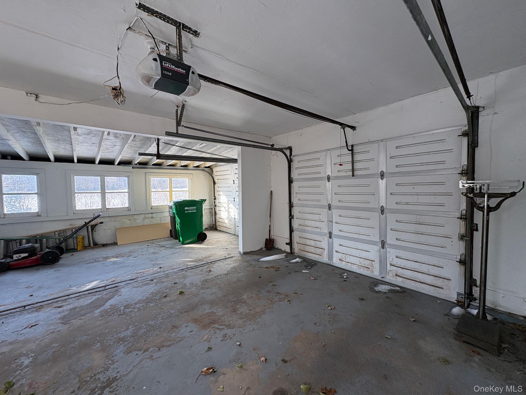 #12 photo, 5 Leland Drive, מחוז סאפוק Westhampton , NY 11977